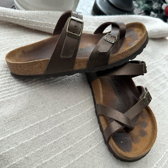 Birkenstock Dark Brown Cross-Strap Sandals display picture 2